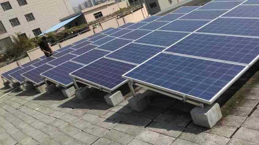 供应太阳能光伏发电系统适用工厂学校酒店办公楼空旷天面